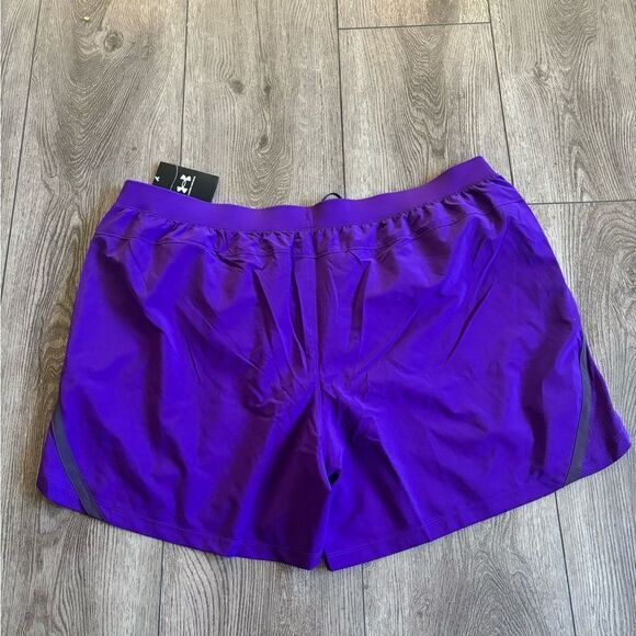 Under armour men’s running shorts - Picture 2 of 4